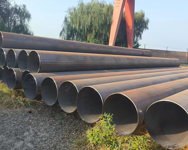 Q245R straight seam welded pipe